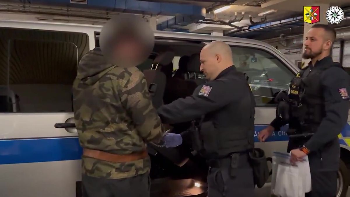 Za brutální útok na pražském sídlišti poslal soud muže do vazby